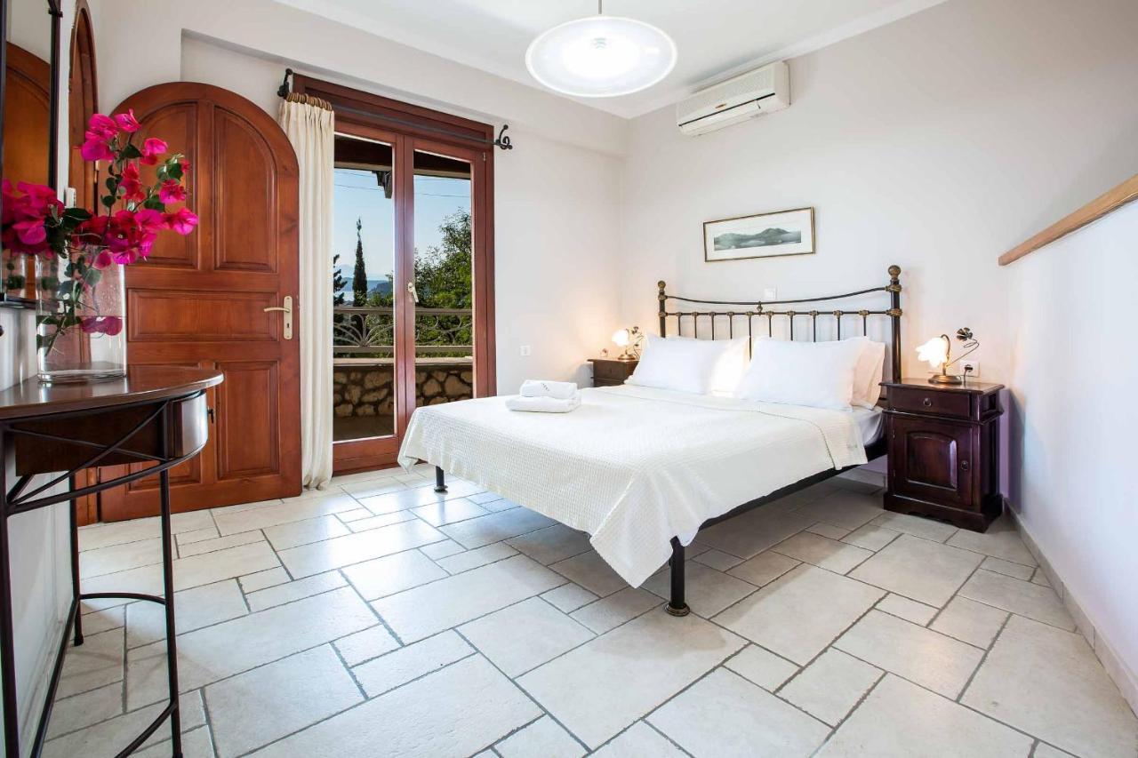 Villa Rachi Vathi  ภายนอก รูปภาพ